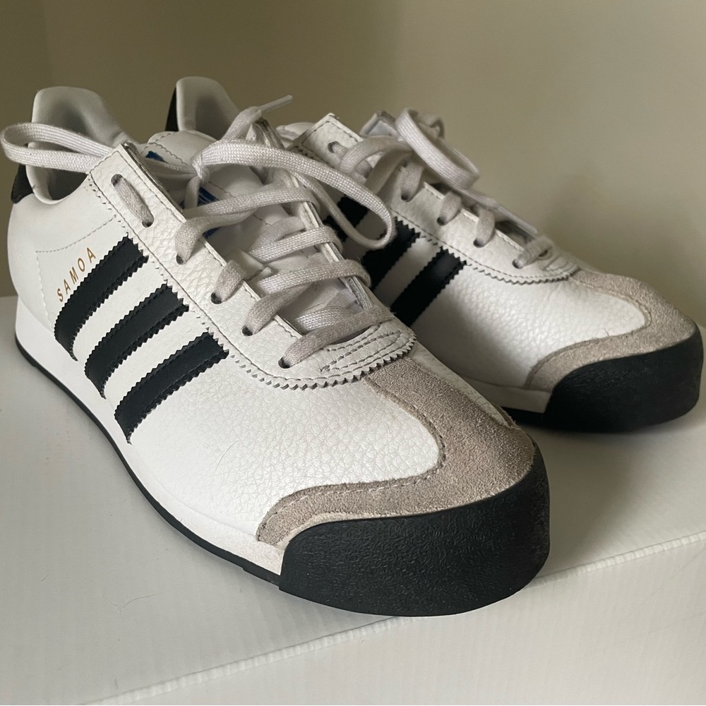 Adidas Samoa Size 6